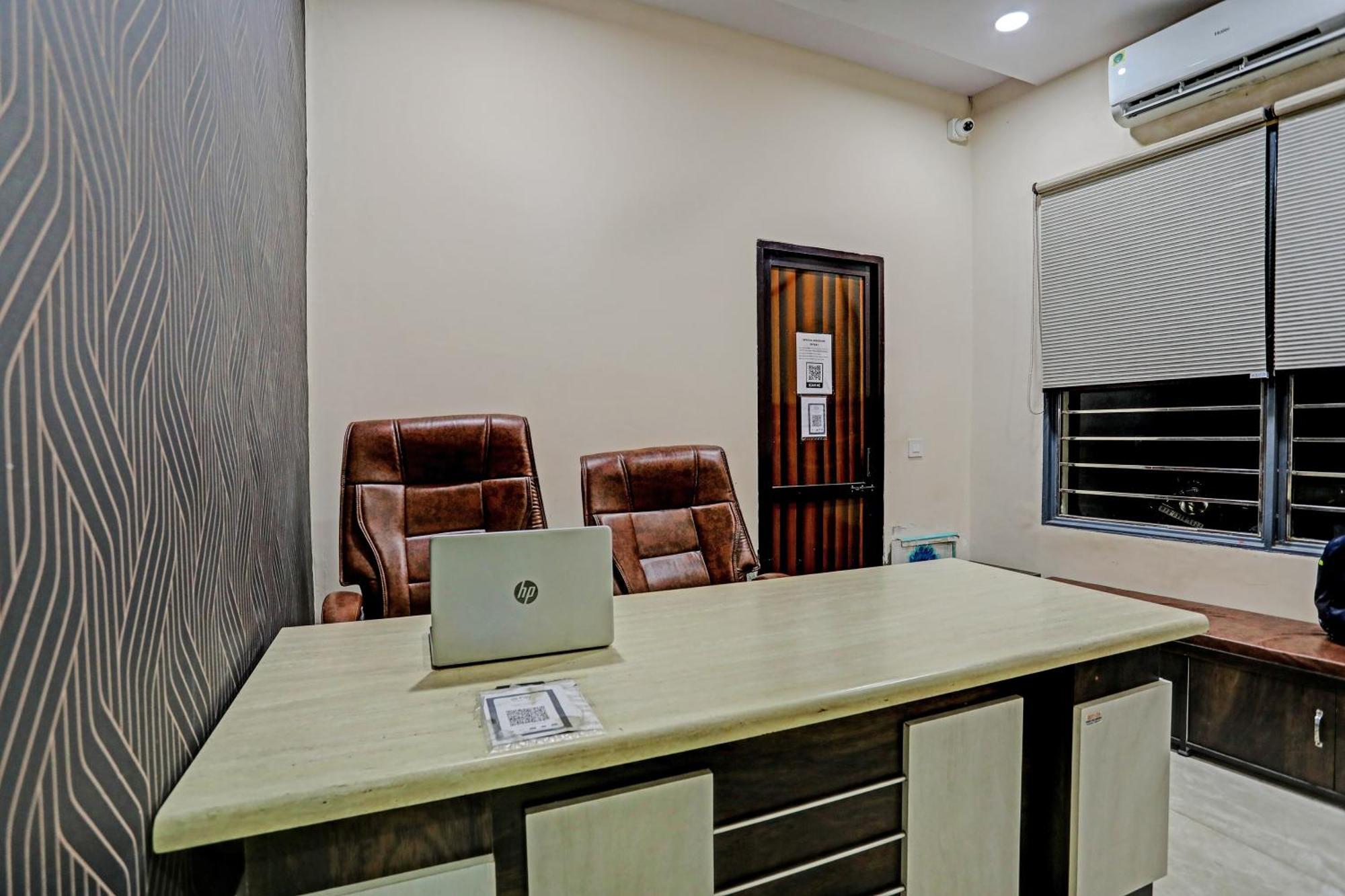 Dream Lounge Hotel Dzsálandhár Kültér fotó